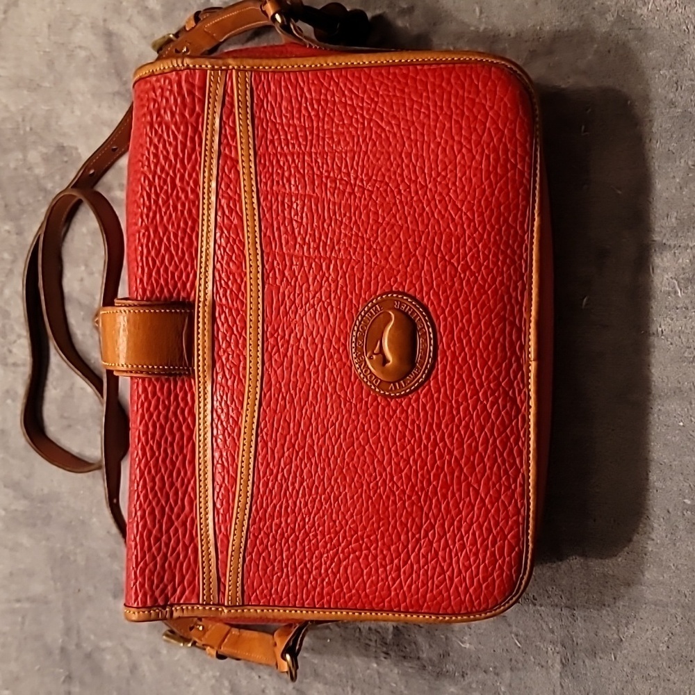0463. EUC ~ Dooney and Bourke ~ Red Leather Equestrian Over Under Shoulder Bag ~ - Picture 10 of 14